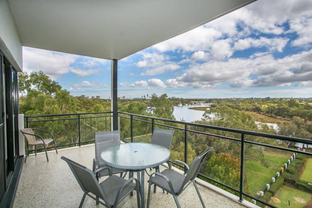 Perth Ascot Sub Penthouse Spectacular 240 Degree River And City Views , エクステリア 写真